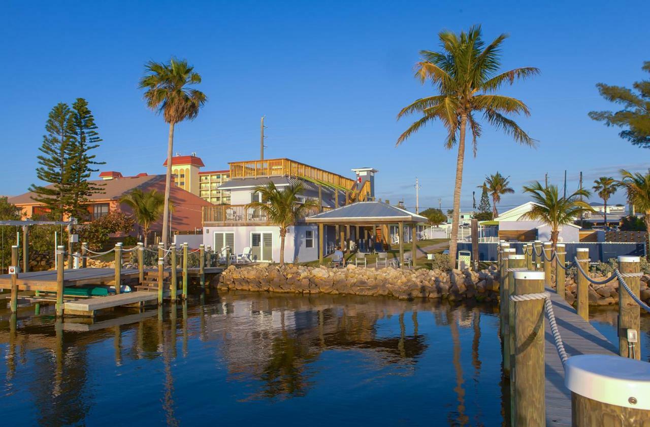 Lost Inn Paradise Cocoa Beach Exterior photo